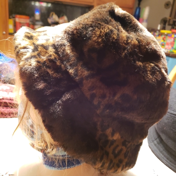 Ladies  hat - Picture 4 of 12